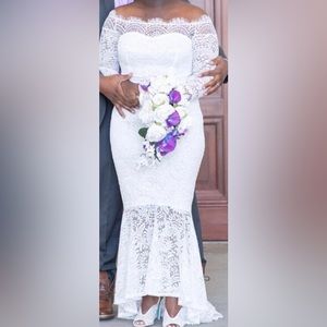 White lace wedding dress size XL NWOT